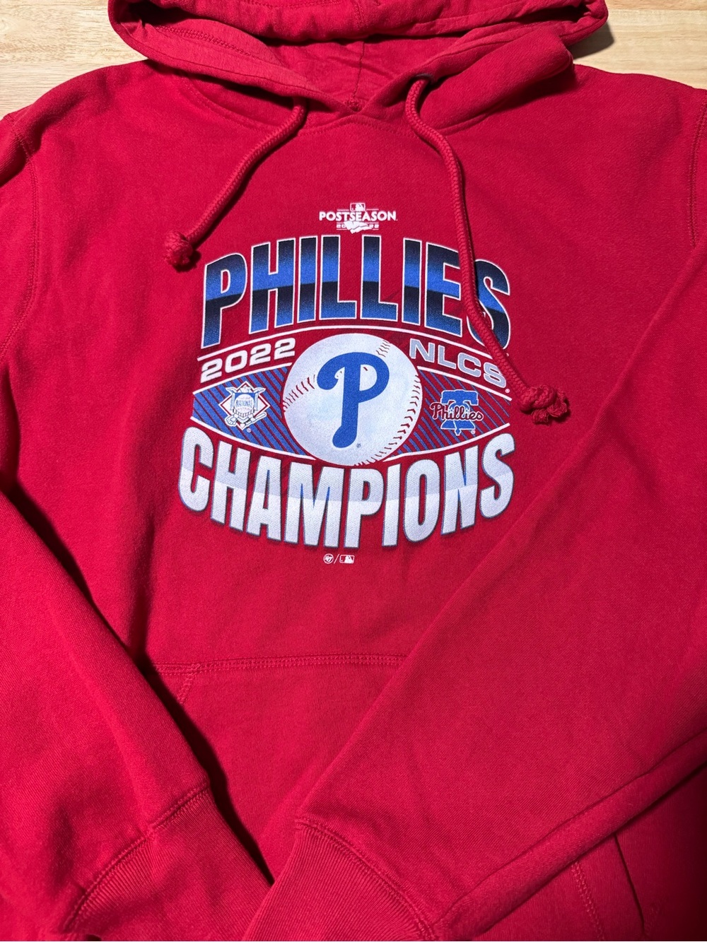 Men’s ’47 Brand Philadelphia Phillies 2022 NLCS Champions Hoodie - Picture 2 of 6